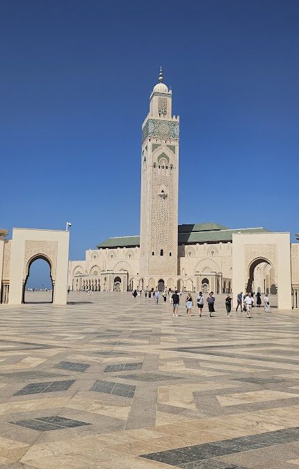 Marrakech-Casablanca-Marrakech csak transzfer (5-7 fő)